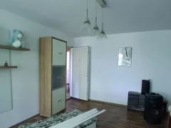 Drumul Taberei, Piata Moghioros